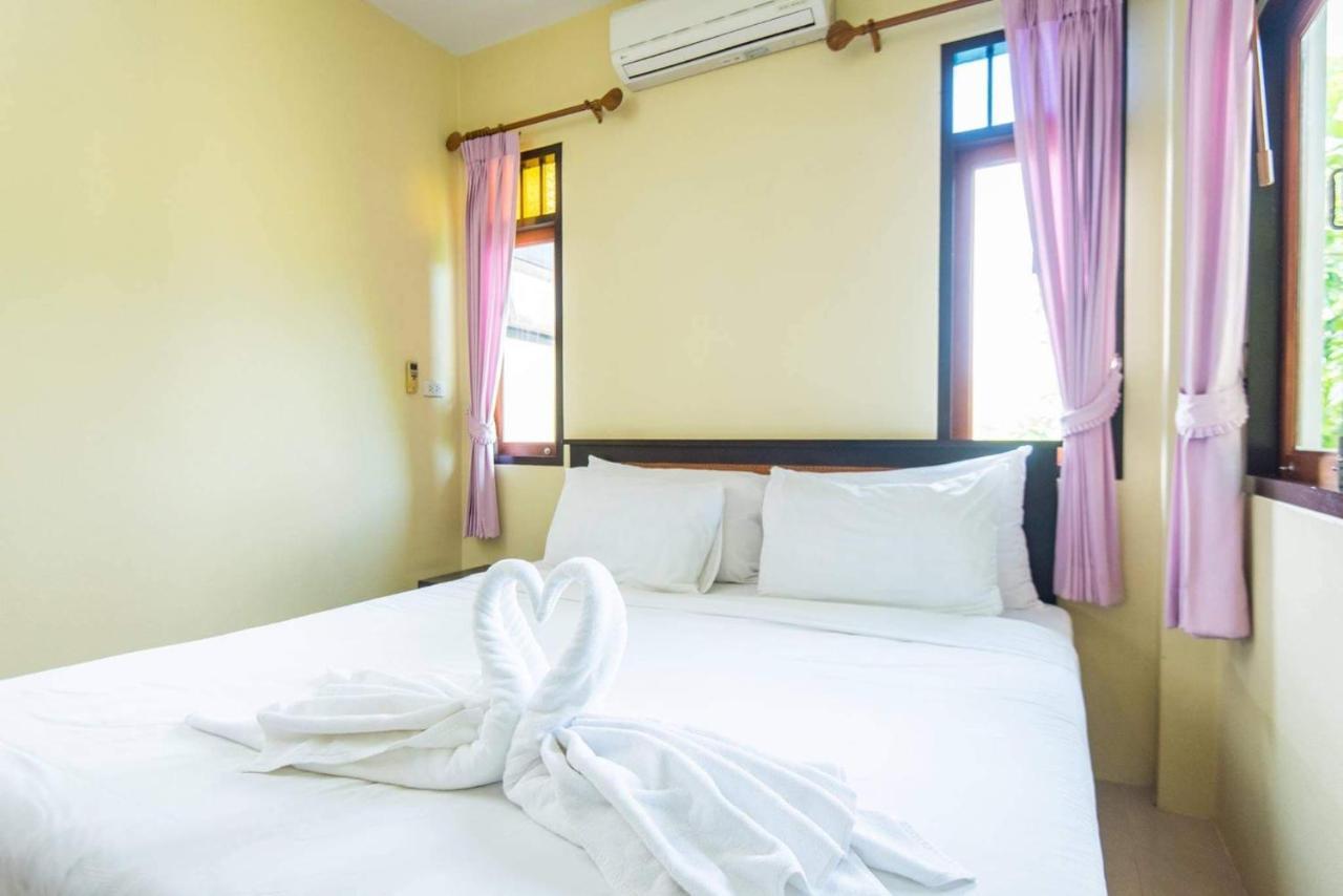 Baan Talay See Cream Resort Samut Songkhram Esterno foto