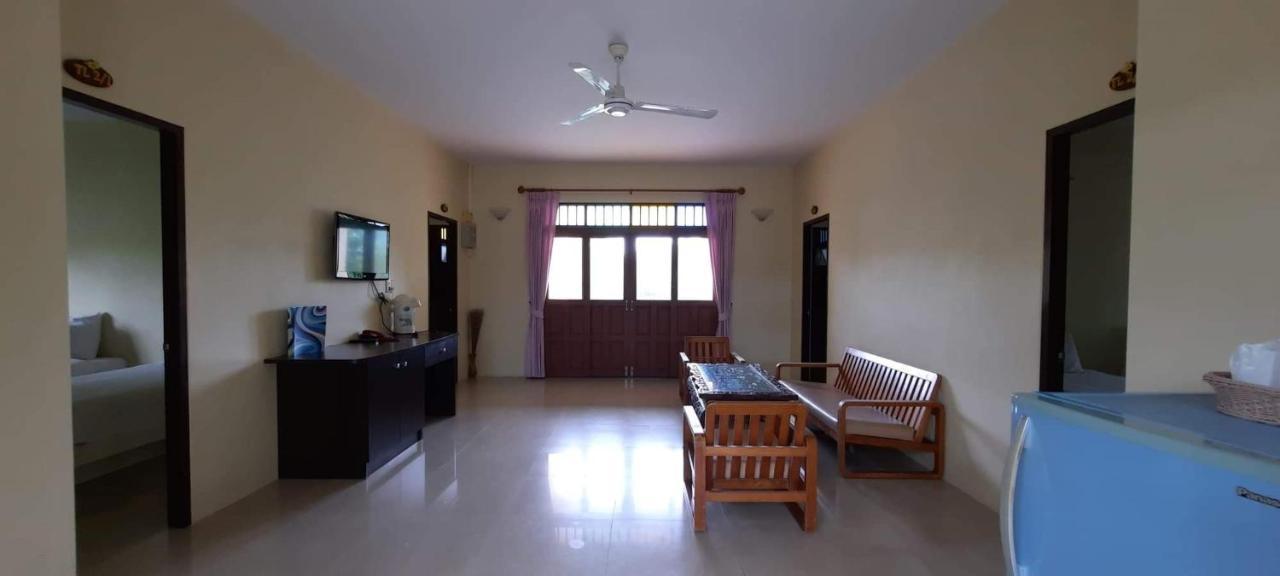 Baan Talay See Cream Resort Samut Songkhram Esterno foto