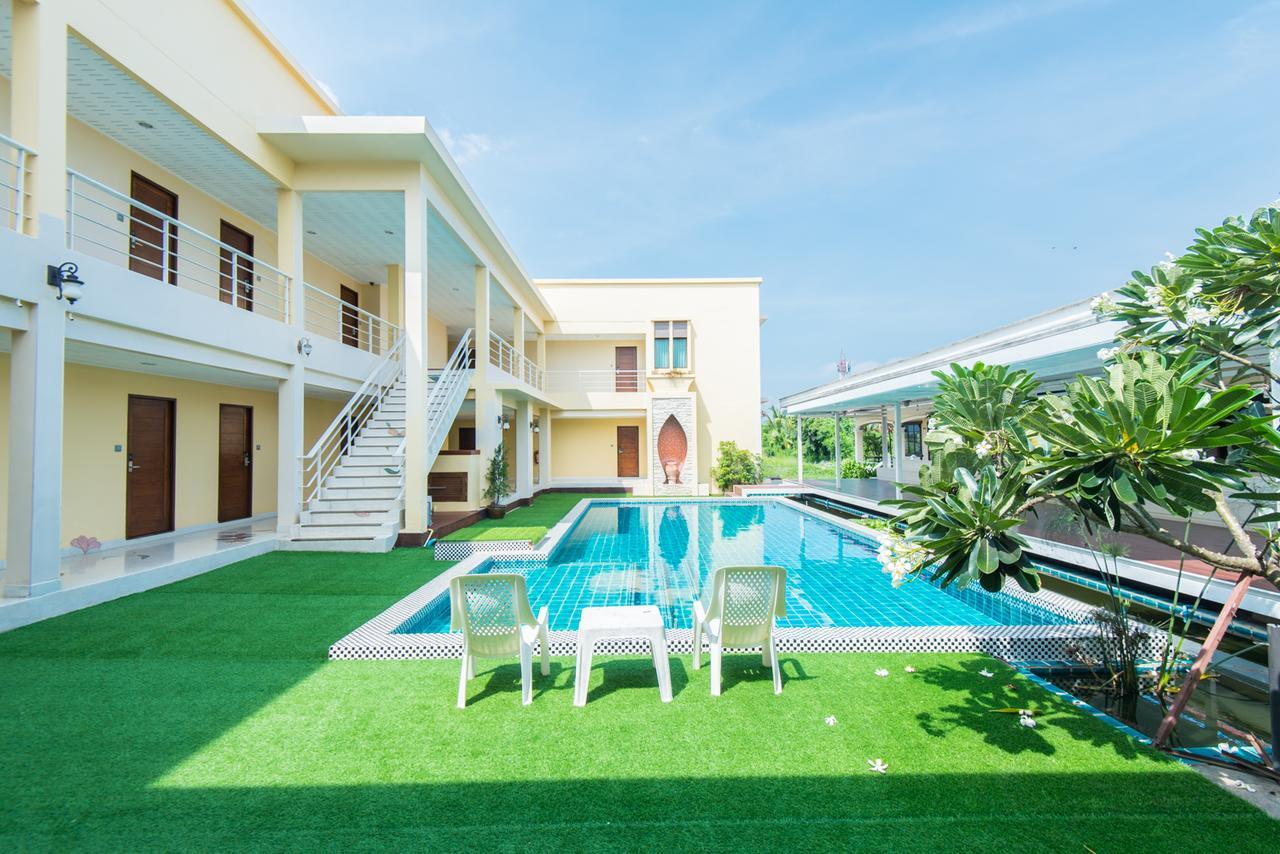 Baan Talay See Cream Resort Samut Songkhram Esterno foto