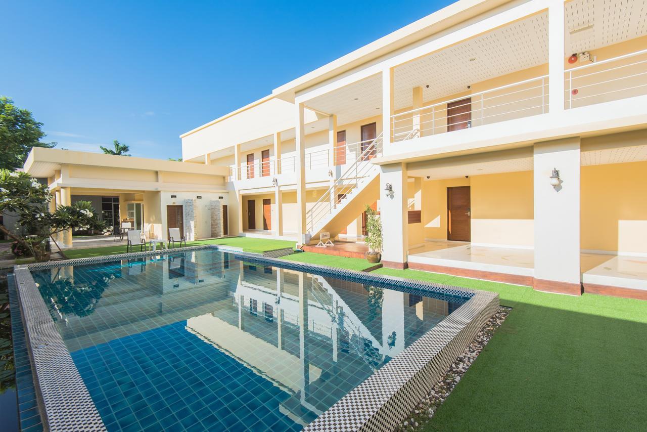 Baan Talay See Cream Resort Samut Songkhram Esterno foto