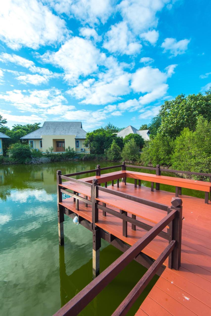 Baan Talay See Cream Resort Samut Songkhram Esterno foto